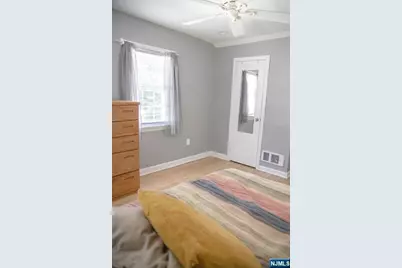 22 Warren Road, Fair Lawn, NJ 07410 - Photo 15