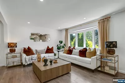 397 Pleasant Avenue, New Milford, NJ 07646 - Photo 5