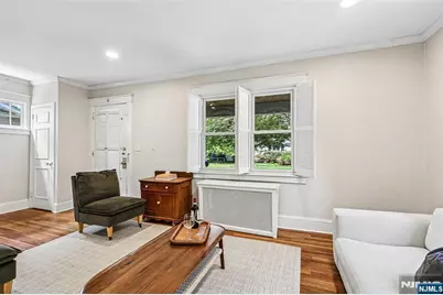 163 Poplar Avenue, Hackensack, NJ 07601 - Photo 9