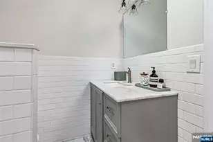 163 Poplar Ave, Hackensack, NJ 07601 - Photo 35
