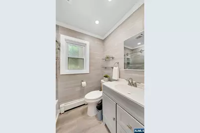 177 Parkway, Maywood, NJ 07607 - Photo 17