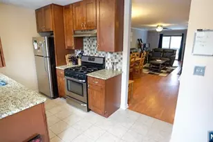 1806 Faulkner Ct, Mahwah, NJ 07430 - Photo 3