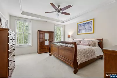 901 Four Seasons Lane, Woodcliff Lake, NJ 07677 - Photo 15