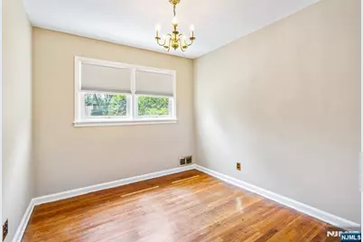 4 Lynbrook Place, East Brunswick Township, NJ 08816 - Photo 15