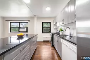 410 Park Pl 4B, Fort Lee, NJ 07024 - Photo 1