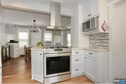 3 Farview Avenue, Paramus, NJ 07652 - Photo 7