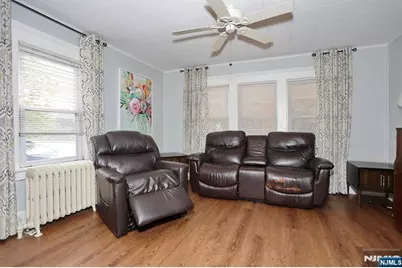 3 Farview Avenue, Paramus, NJ 07652 - Photo 9