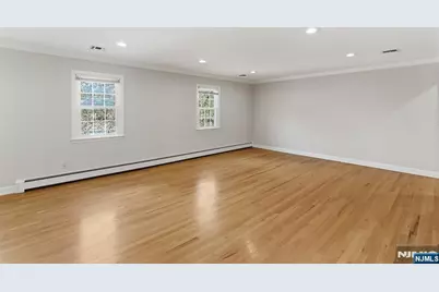72 Prospect Street 2 #2, Paramus, NJ 07652 - Photo 9