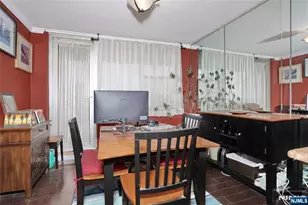 6040 Blvd 8H, West New York, NJ 07093 - Photo 15