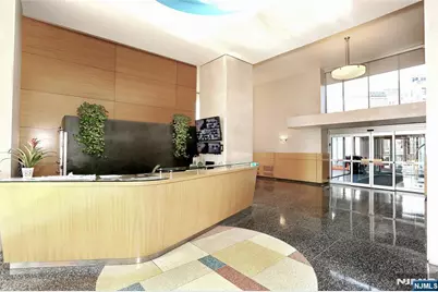 6040 Boulevard 8H #8H, West New York, NJ 07093 - Photo 23