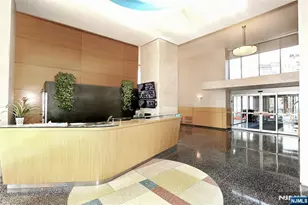 6040 Blvd 8H, West New York, NJ 07093 - Photo 23