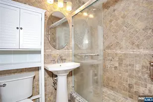 6040 Blvd 8H, West New York, NJ 07093 - Photo 21