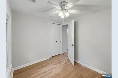 89 Hamilton Avenue, Englewood, NJ 07631 - Photo 17