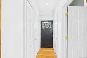 393 Kingston St, Wyckoff Township, NJ 07481 - Photo 3