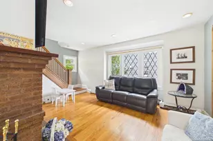 393 Kingston St, Wyckoff Township, NJ 07481 - Photo 5
