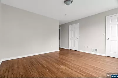 533 South, Newark, NJ 07103 - Photo 21