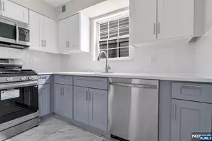 533 S, Newark, NJ 07103 - Photo 5