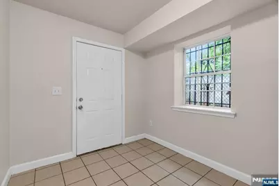 533 South, Newark, NJ 07103 - Photo 27
