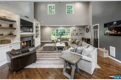 286 Gregory Road, Franklin Lakes, NJ 07417 - Photo 13