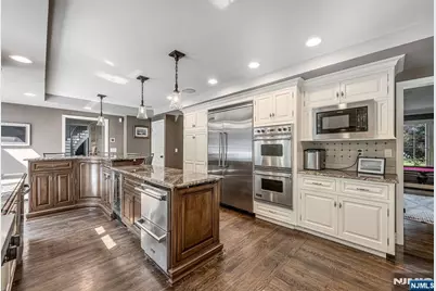 286 Gregory Road, Franklin Lakes, NJ 07417 - Photo 9