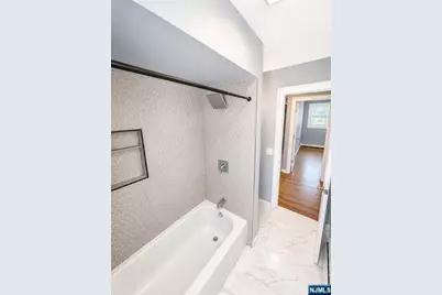 15 Wallace Street, Belleville, NJ 07109 - Photo 21