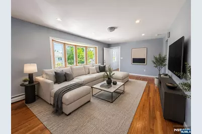 15 Wallace Street, Belleville, NJ 07109 - Photo 5