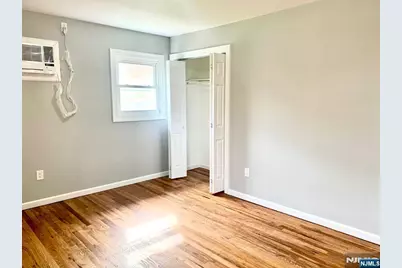 15 Wallace Street, Belleville, NJ 07109 - Photo 13