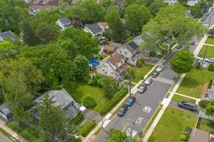 256 Fycke Ln, Teaneck Township, NJ 07666 - Photo 29