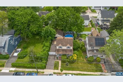 256 Fycke Lane, Teaneck Township, NJ 07666 - Photo 27