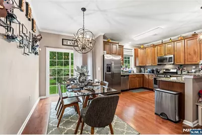18 Bahr Circle, Verona, NJ 07044 - Photo 7
