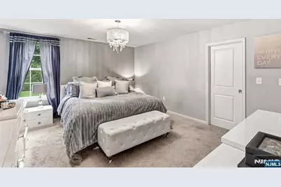 18 Bahr Circle, Verona, NJ 07044 - Photo 17