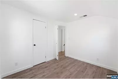 73 Macarthur Avenue, Lodi, NJ 07644 - Photo 11