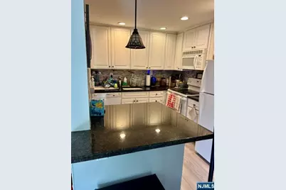 550 Fairview Avenue 302 #302, Westwood, NJ 07675 - Photo 13