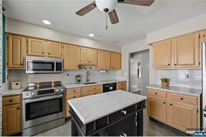83 Moore Avenue, Waldwick, NJ 07463 - Photo 25