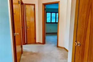 1 Rena Ct 2, Elmwood Park, NJ 07407 - Photo 3