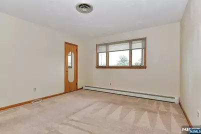 1 Rena Court 2 #2, Elmwood Park, NJ 07407 - Photo 9