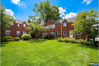 909 River Road 1 #1, Teaneck Township, NJ 07666 - Photo 3