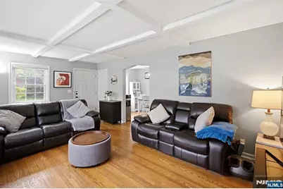 909 River Road 1 #1, Teaneck Township, NJ 07666 - Photo 5