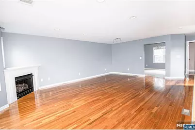 49 Stuyvesant Avenue 16 #16, Lyndhurst Township, NJ 07071 - Photo 21