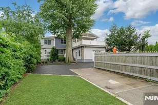 444 Riverside Ave, Lyndhurst Township, NJ 07071 - Photo 3