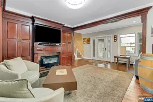 444 Riverside Ave, Lyndhurst Township, NJ 07071 - Photo 9