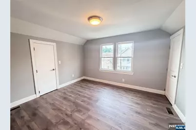 15 Arverne Terrace, Irvington, NJ 07111 - Photo 7
