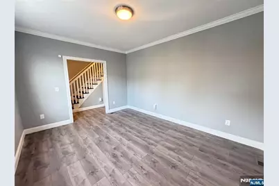 15 Arverne Terrace, Irvington, NJ 07111 - Photo 3