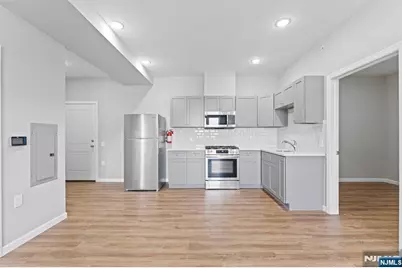 60-62 Plum Street, Paterson, NJ 07503 - Photo 9