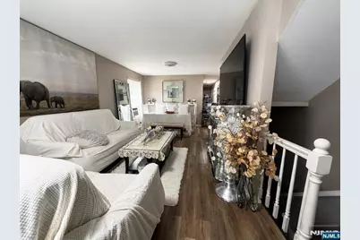242 Rosa Parks Boulevard, Paterson, NJ 07501 - Photo 7