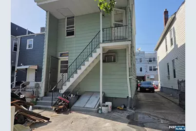 323 William Street 1 #1, Harrison, NJ 07029 - Photo 15