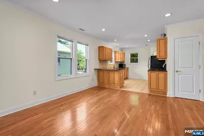 27 Milton Street, Cresskill, NJ 07626 - Photo 3