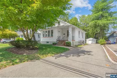 27 Milton Street, Cresskill, NJ 07626 - Photo 1