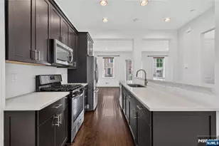 247 Bradley Dr, Wood Ridge, NJ 07075 - Photo 23