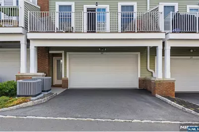 247 Bradley Drive, Wood Ridge, NJ 07075 - Photo 45